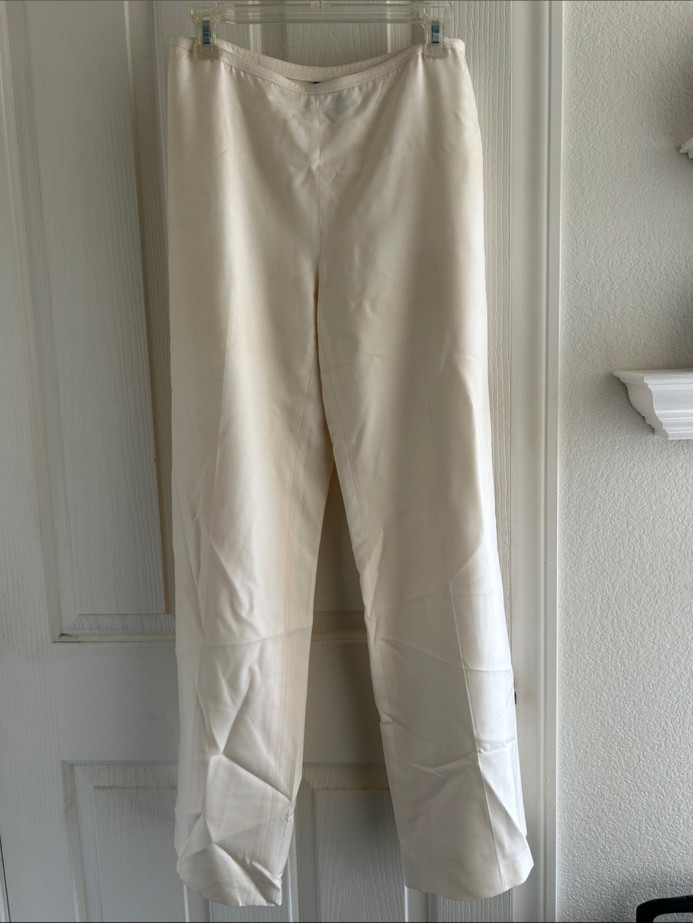 Ann Taylor Cream Straight-Leg Pants